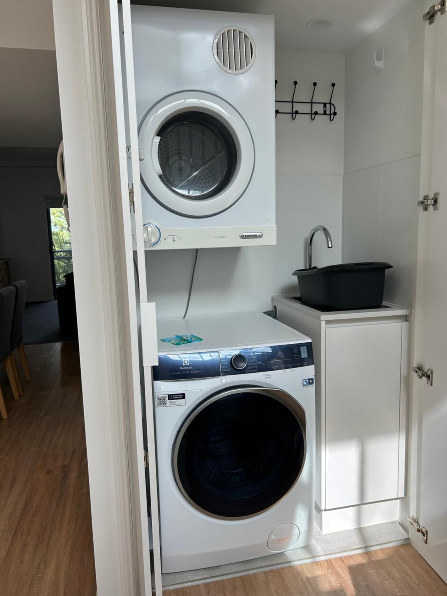 גולד קוסט Bella Mare Coolangatta Beachside Apartments מראה חיצוני תמונה